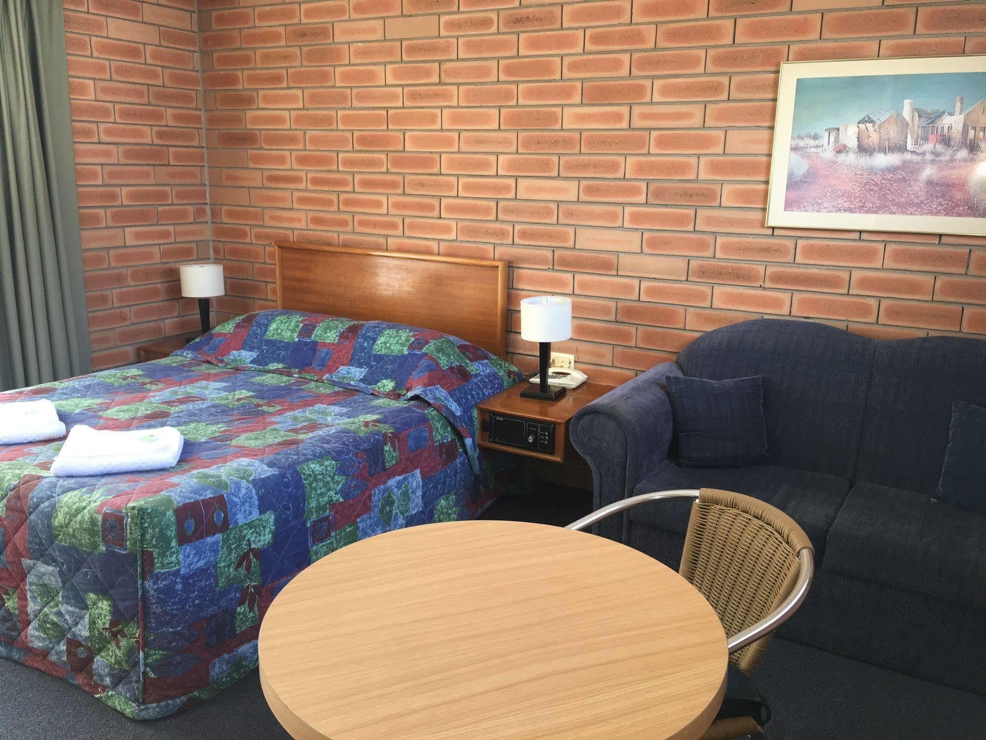 Gunsynd Motor Inn Goondiwindi Exterior photo